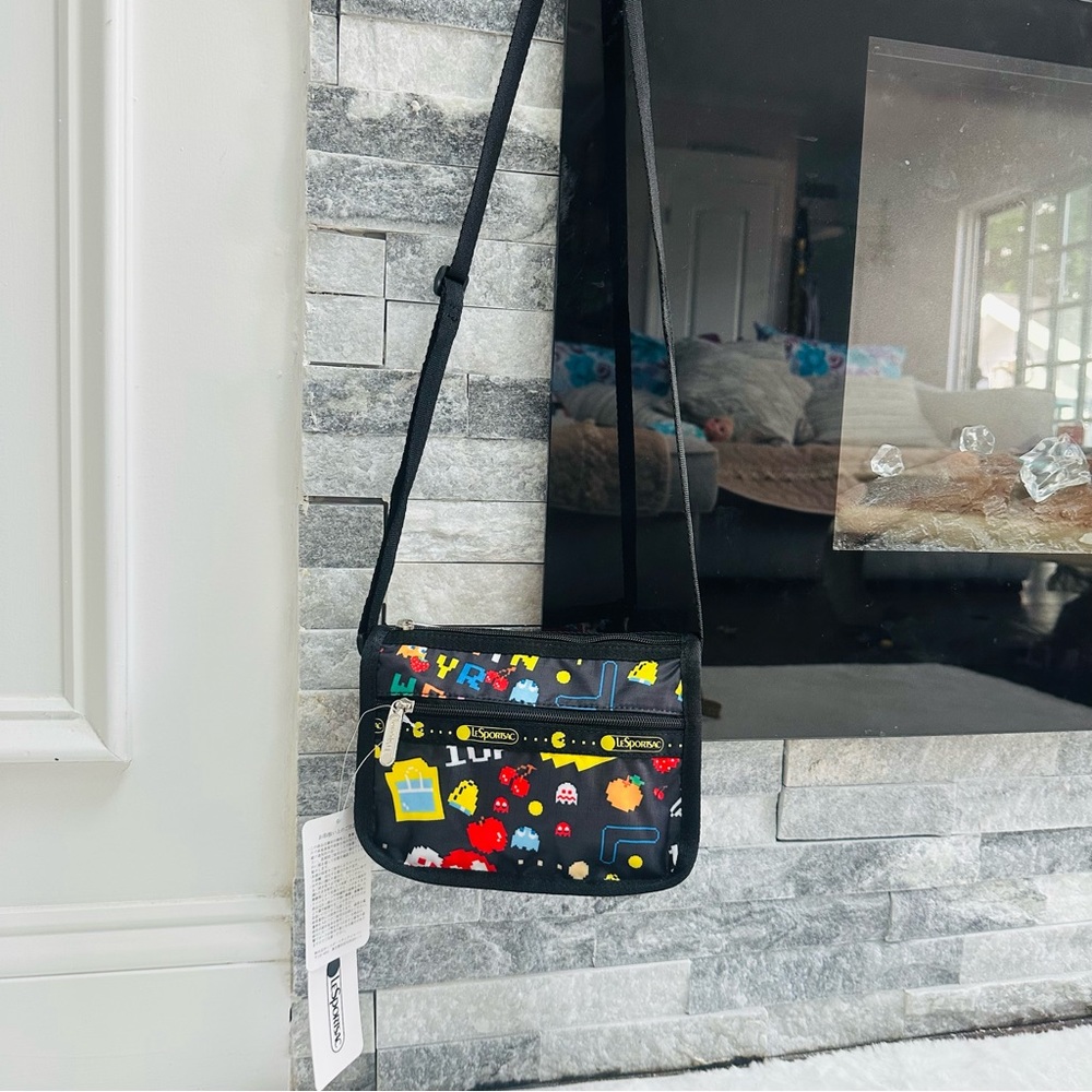 Pac-Man Lesport Sac Crossbody Bag - Picture 2 of 9
